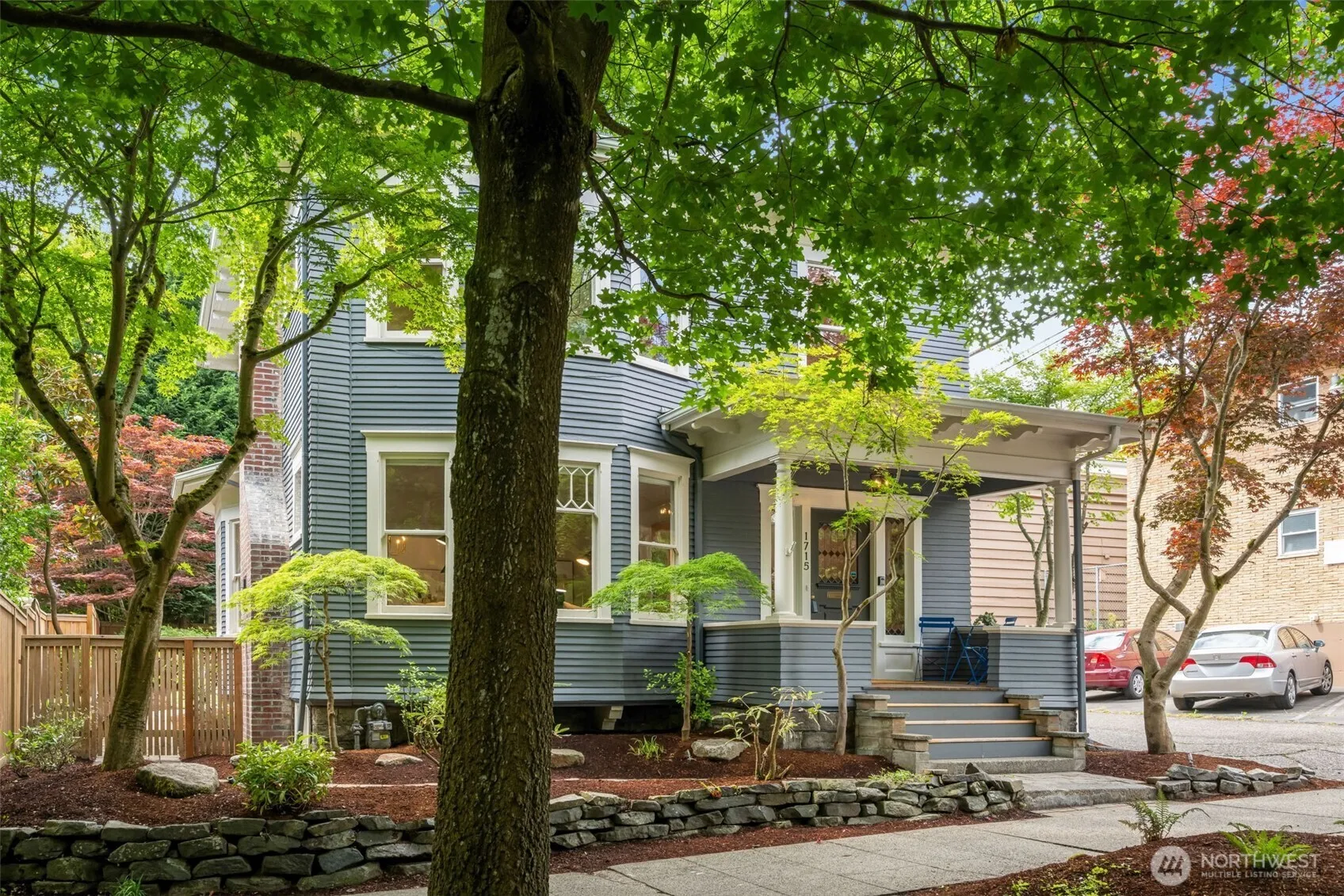Property photo for 1715 E Mercer Street, Seattle