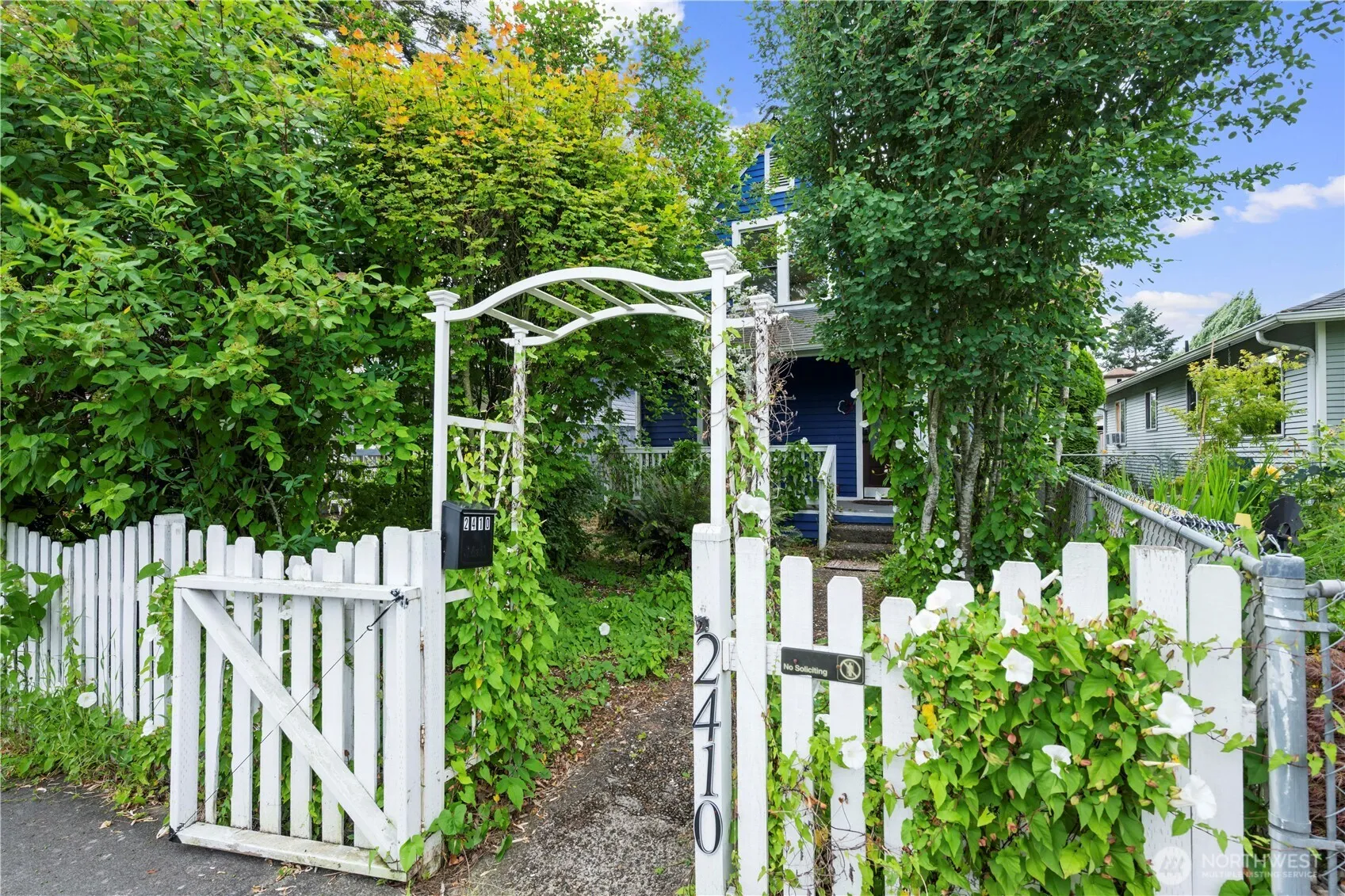 Property photo for 2410 State Street, Everett photo 3
