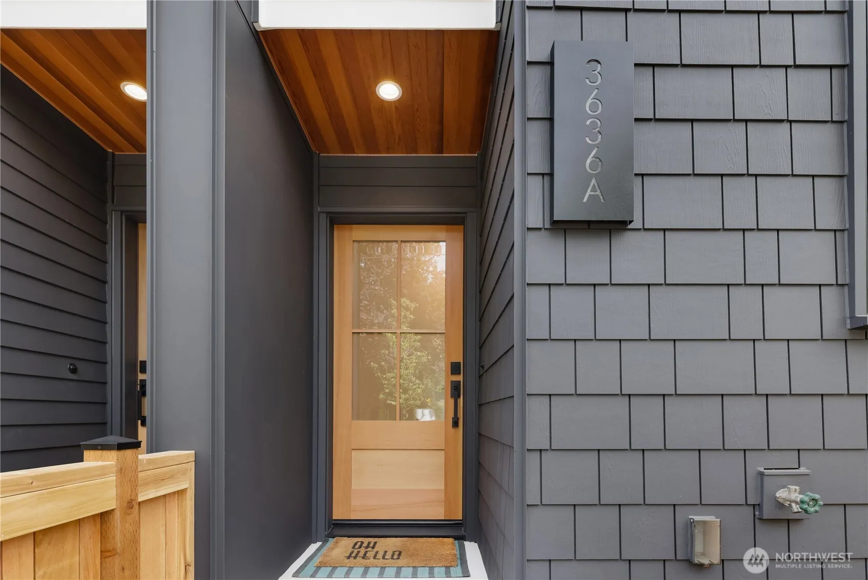 Property photo for 3636 Greenwood Avenue N #a, Seattle photo 2