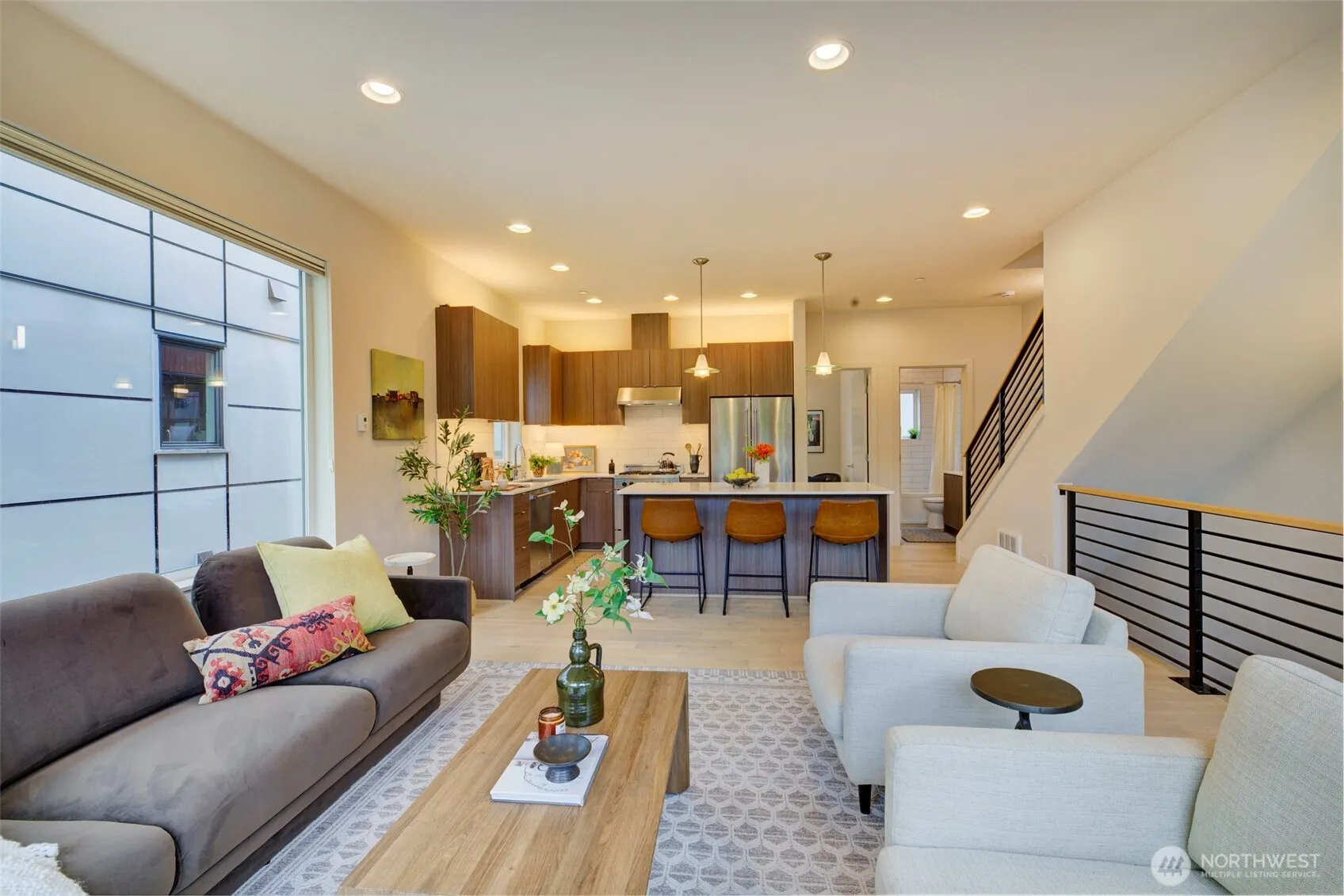 Property photo for 3834 California Avenue Sw, Seattle photo 3