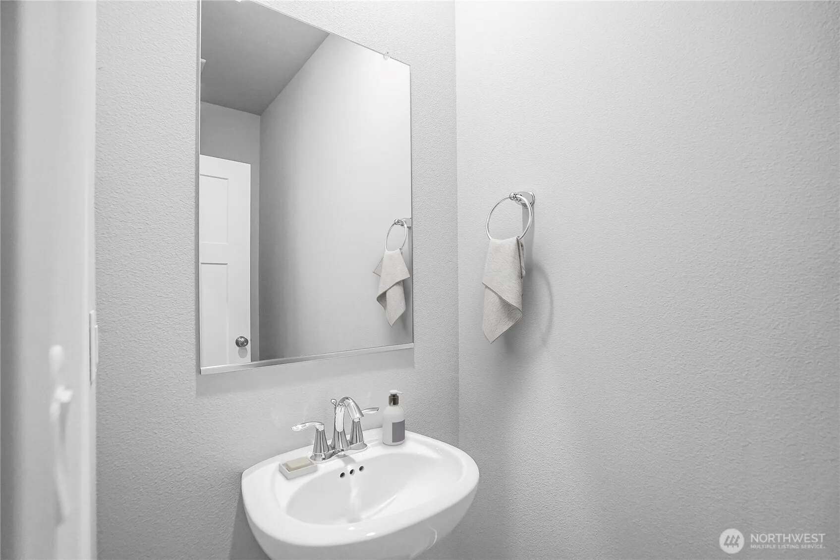 Property photo for 16907 Ne 37th Avenue, Vancouver photo 5