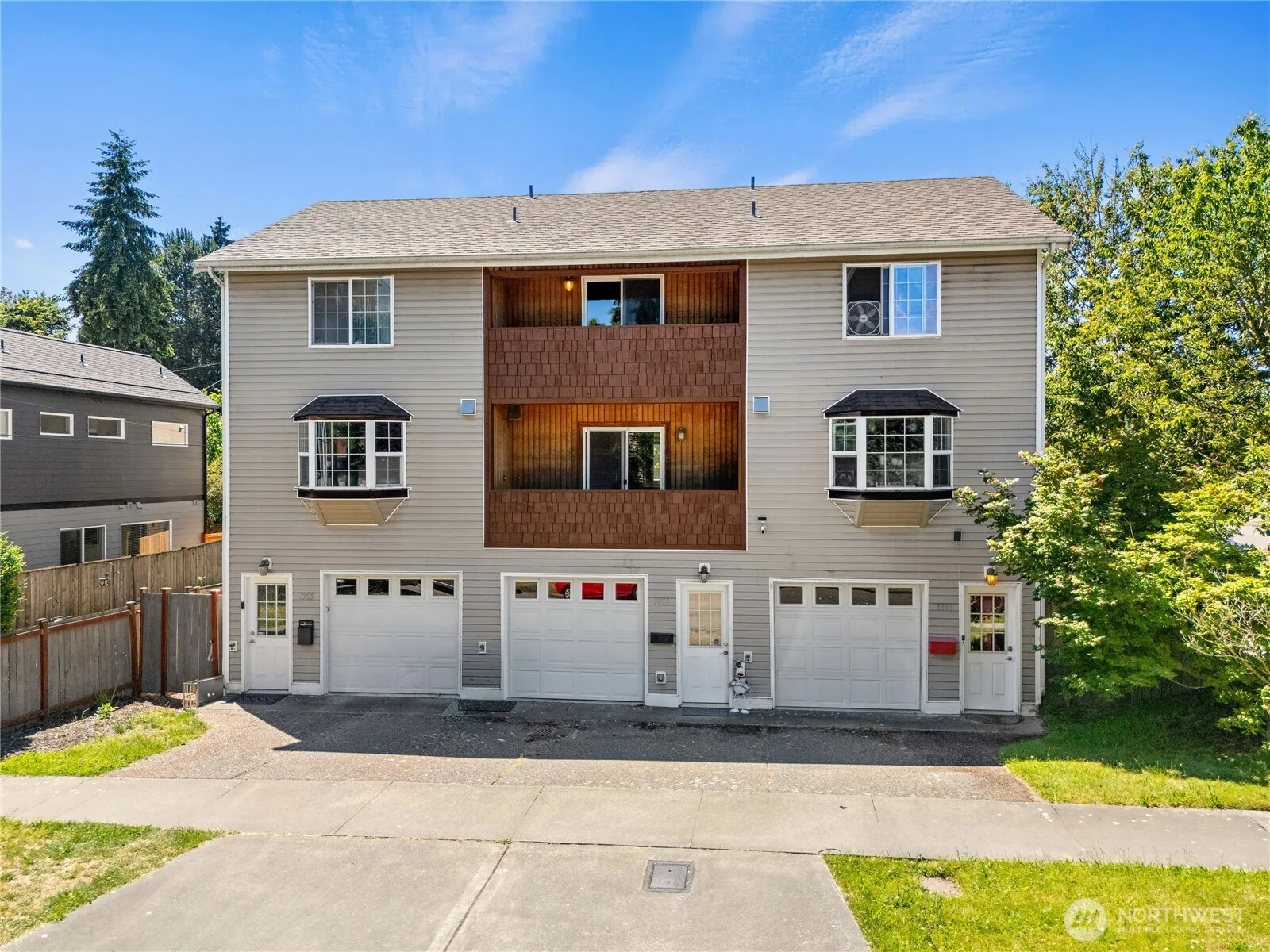 Property photo for 7703 11 Avenue Sw, Seattle