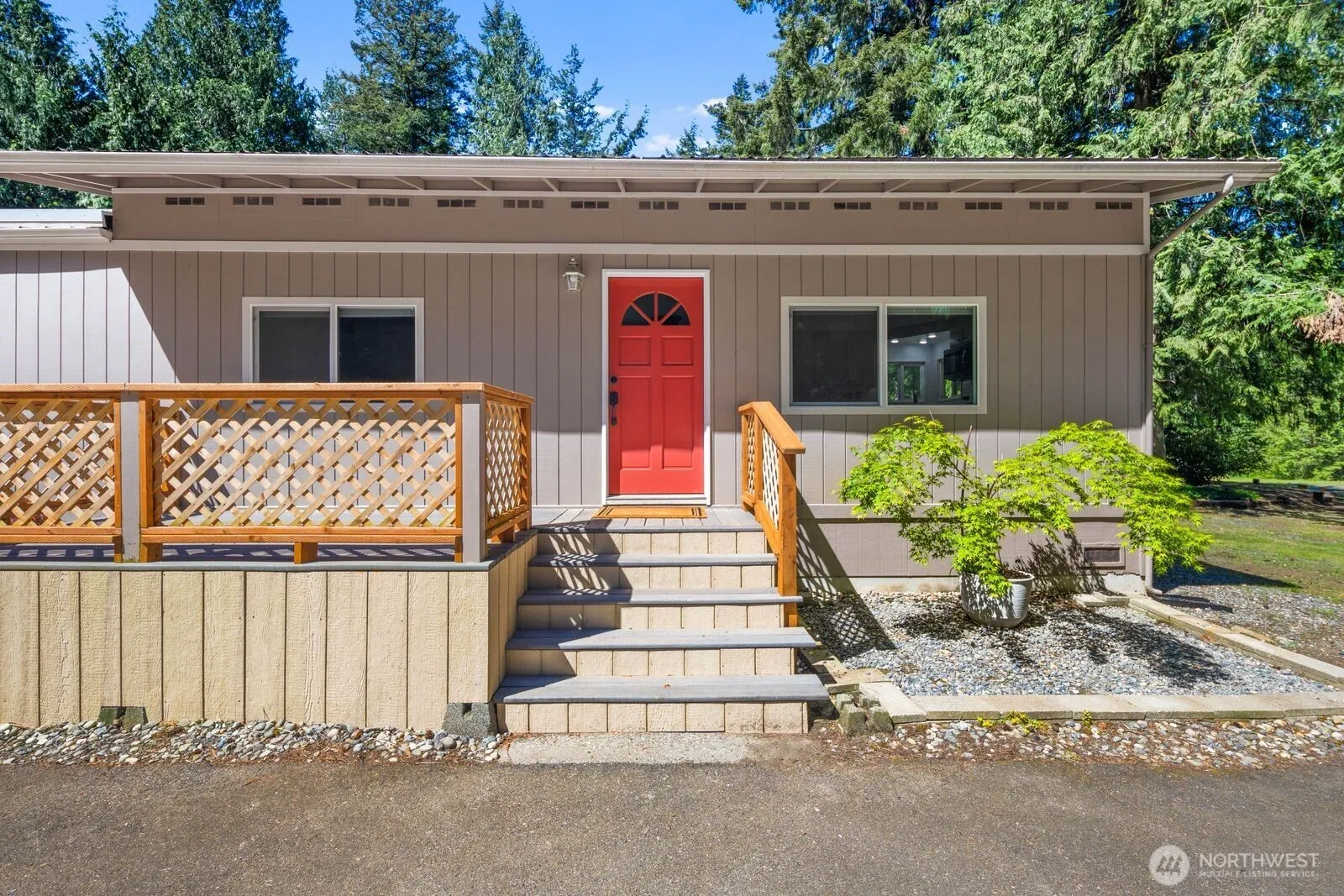 Property photo for 14510 S Lake Crapapple Road, Marysville photo 2
