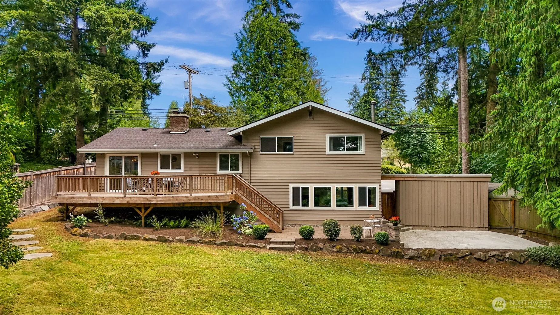 Property photo for 19115 104th Avenue Ne, Bothell photo 2