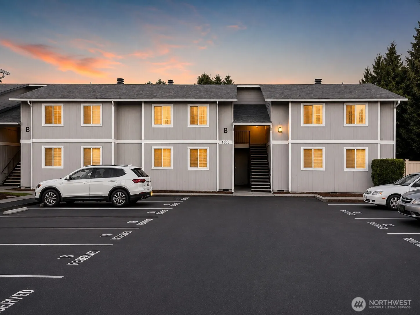 Property photo for 1601 Maple Lane #b5, Kent