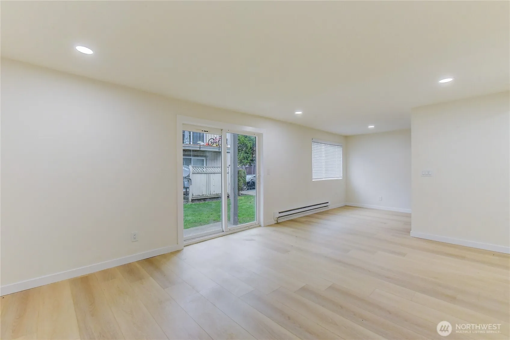 Property photo for 1601 Maple Lane #b5, Kent photo 4