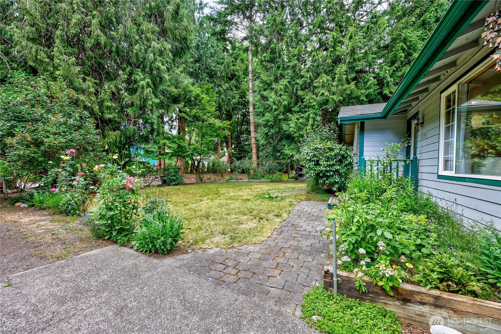 Property photo for 22250 Ne Sea Vista, Poulsbo photo 2
