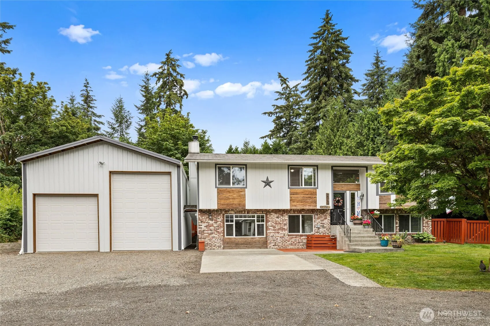 Property photo for 10913 30th Street Ct E, Edgewood