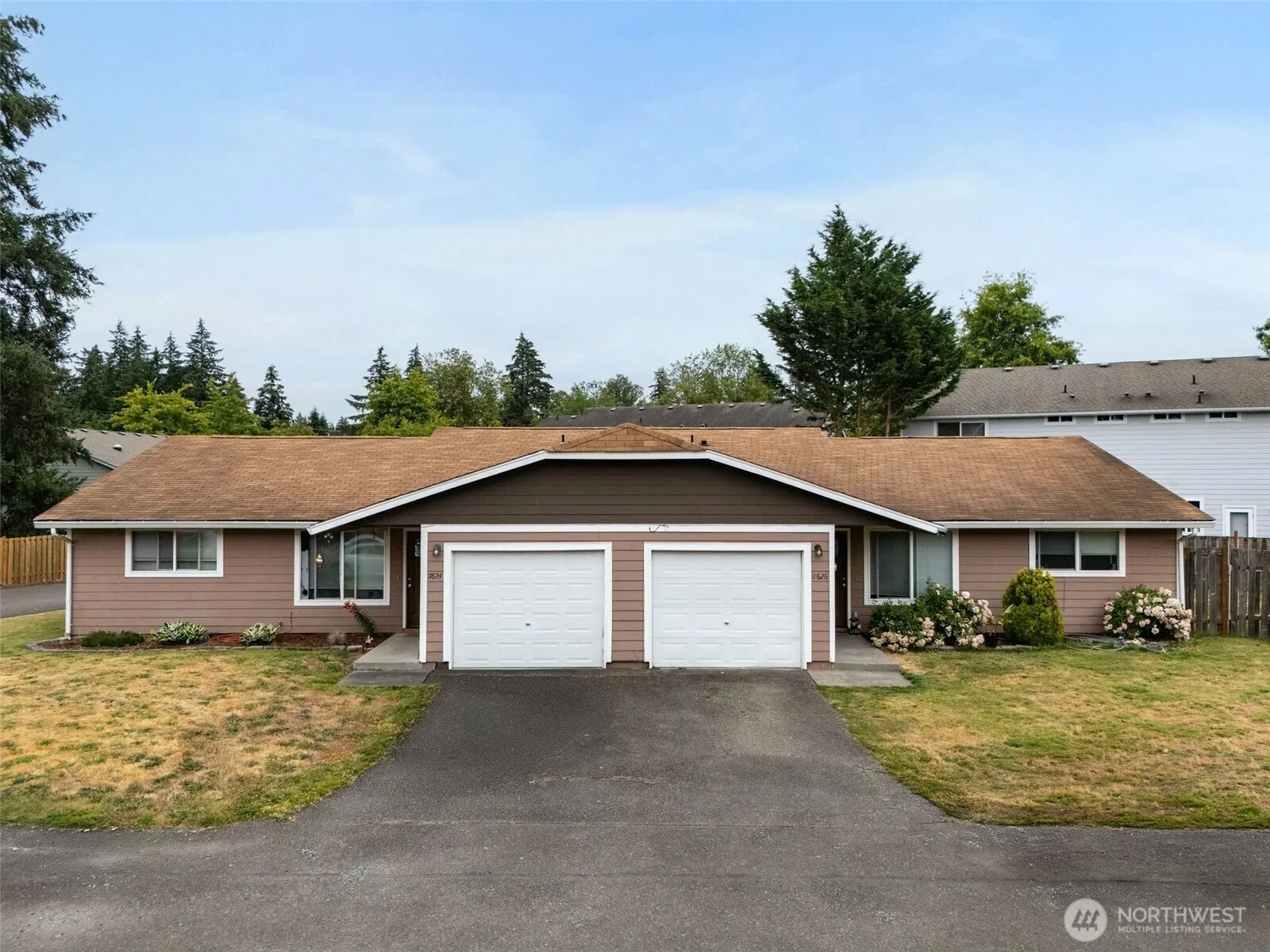 Property photo for 17624 17622 30th Avenue Ct E, Tacoma photo 4