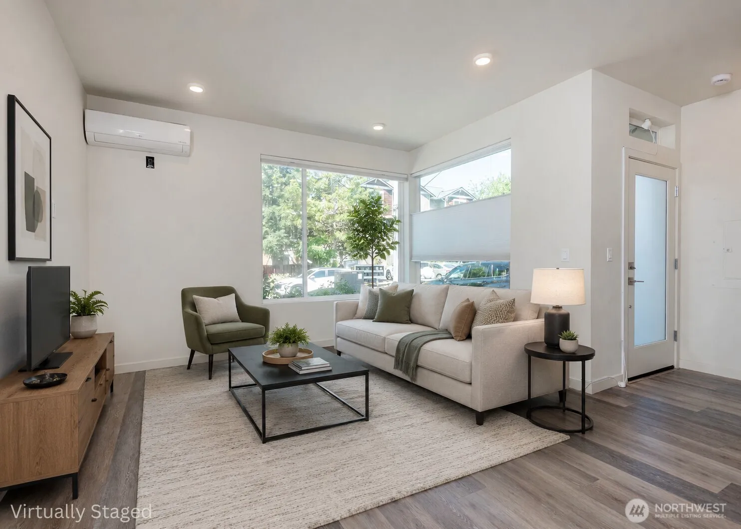 Property photo for 12032 33rd Ave Ne #f, Seattle photo 4