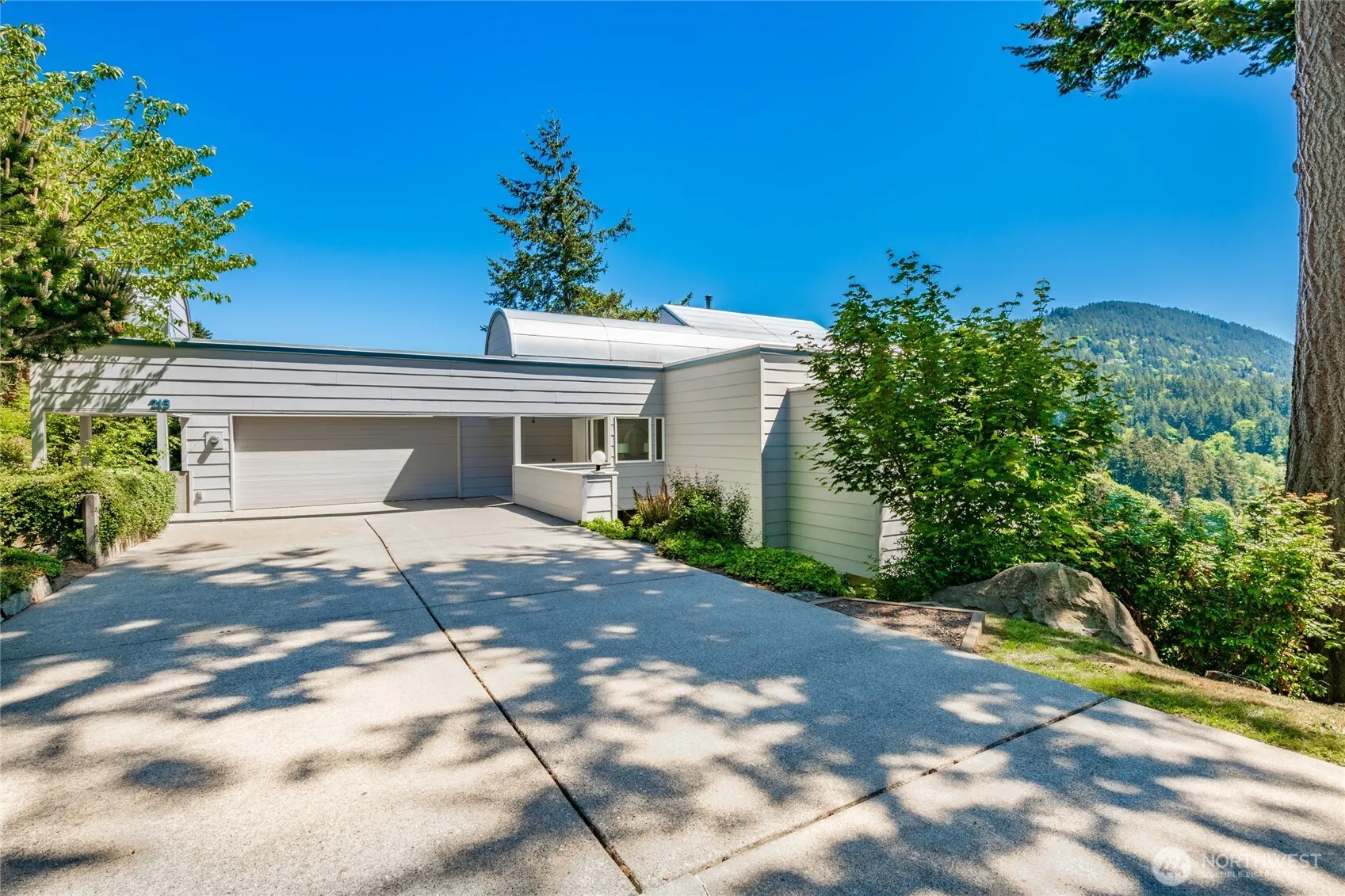 Property photo for 213 Sea Pines Lane, Bellingham