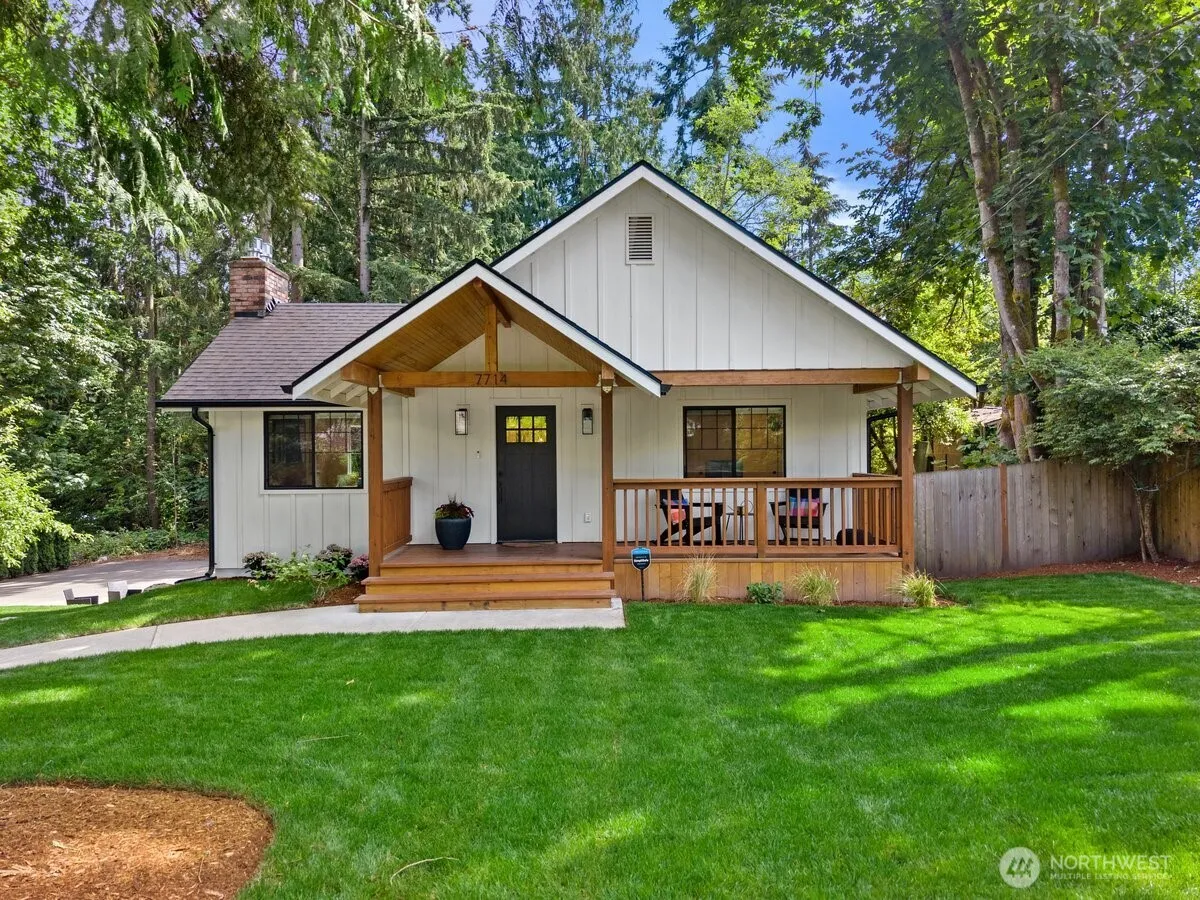 Property photo for 7714 234th Street Sw, Edmonds photo 2