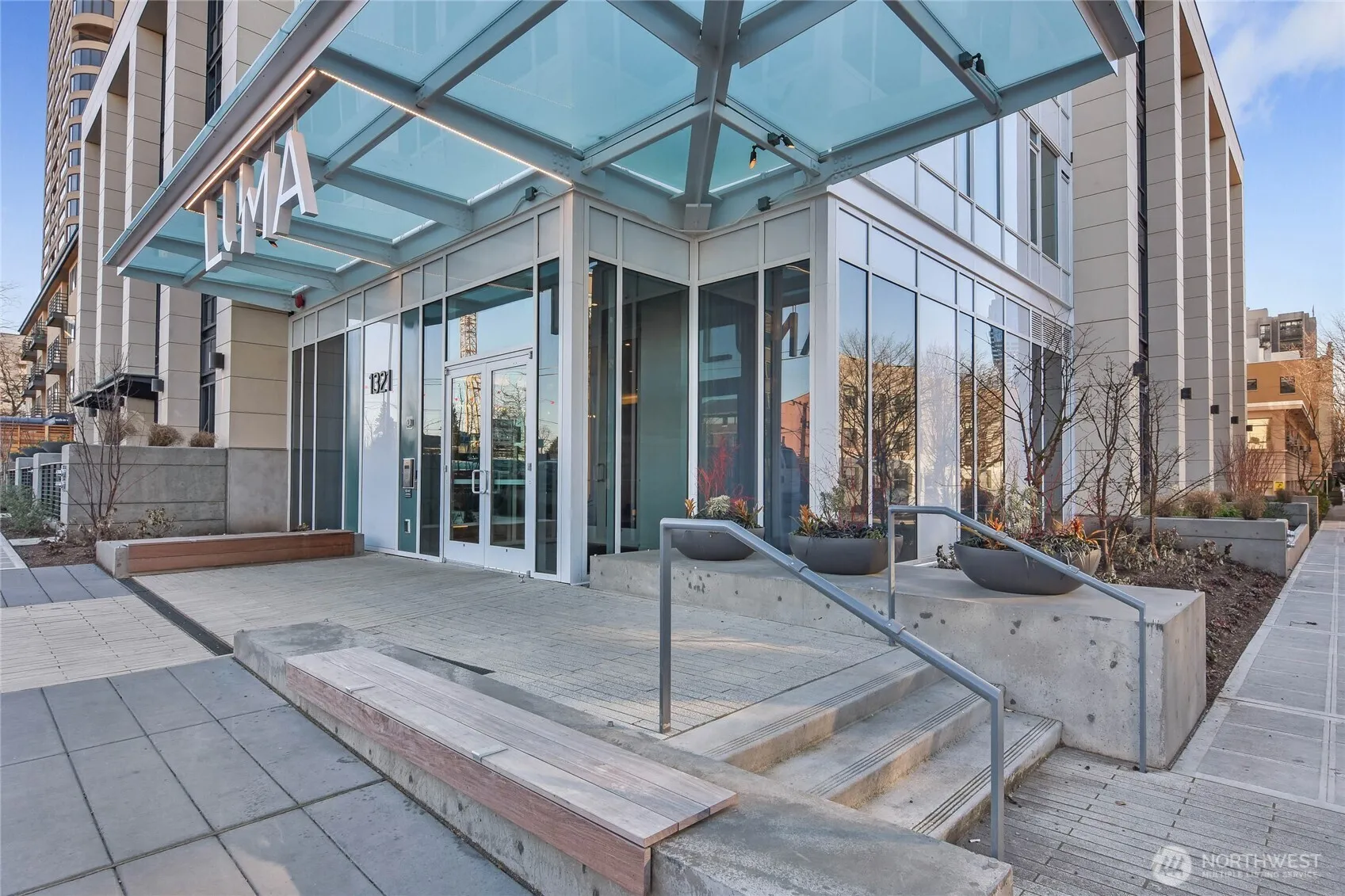 Property photo for 1321 Seneca Street #2202, Seattle photo 2