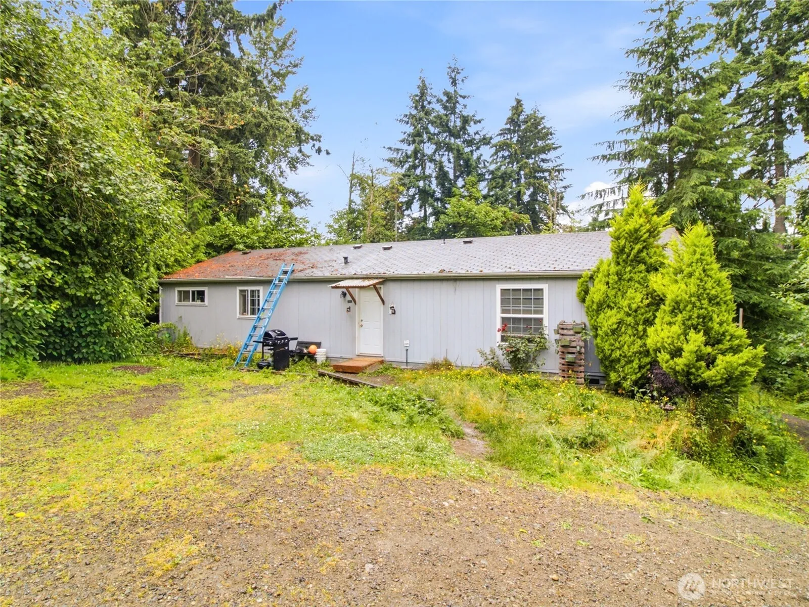 Property photo for 16615 36th Street Ct E, Lake Tapps photo 3