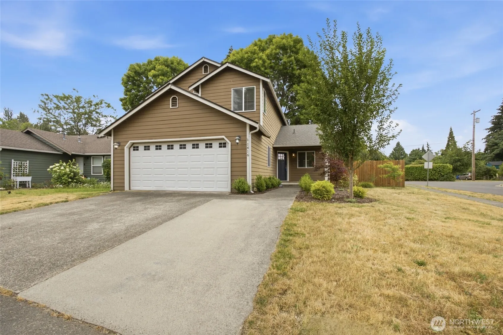 Property photo for 1416 Creekwood Court Se, Olympia photo 2