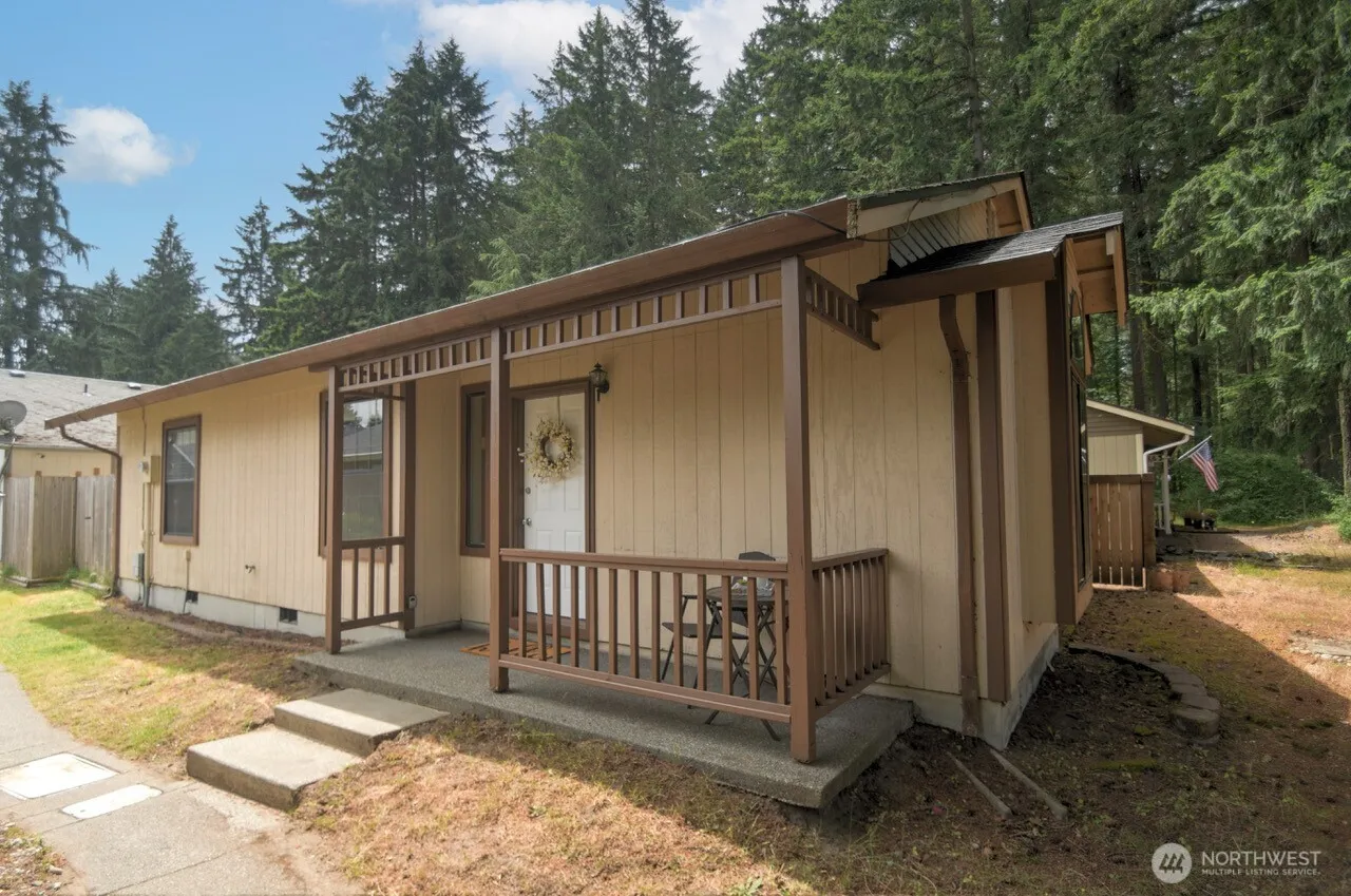 Property photo for 571 Malibu Drive Se, Lacey
