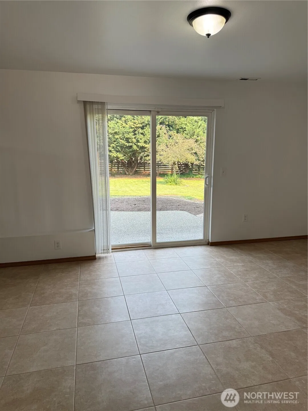 Property photo for 9407 152nd Street E, Puyallup photo 4