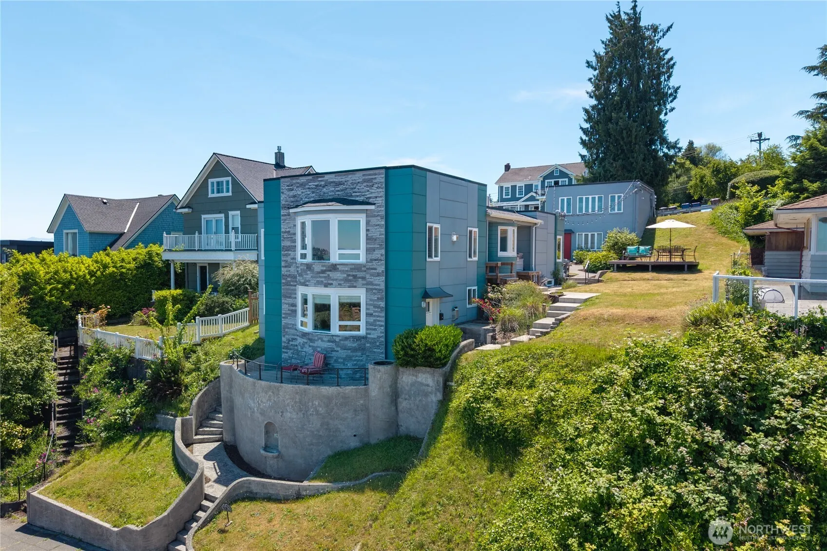 Property photo for 2726 N 30th Street, Tacoma photo 4