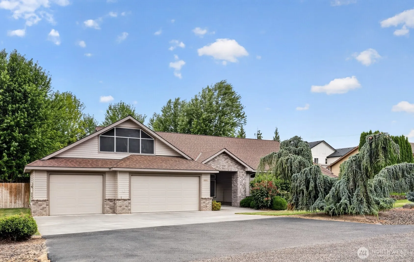 Property photo for 361 Rachel Road, Kennewick