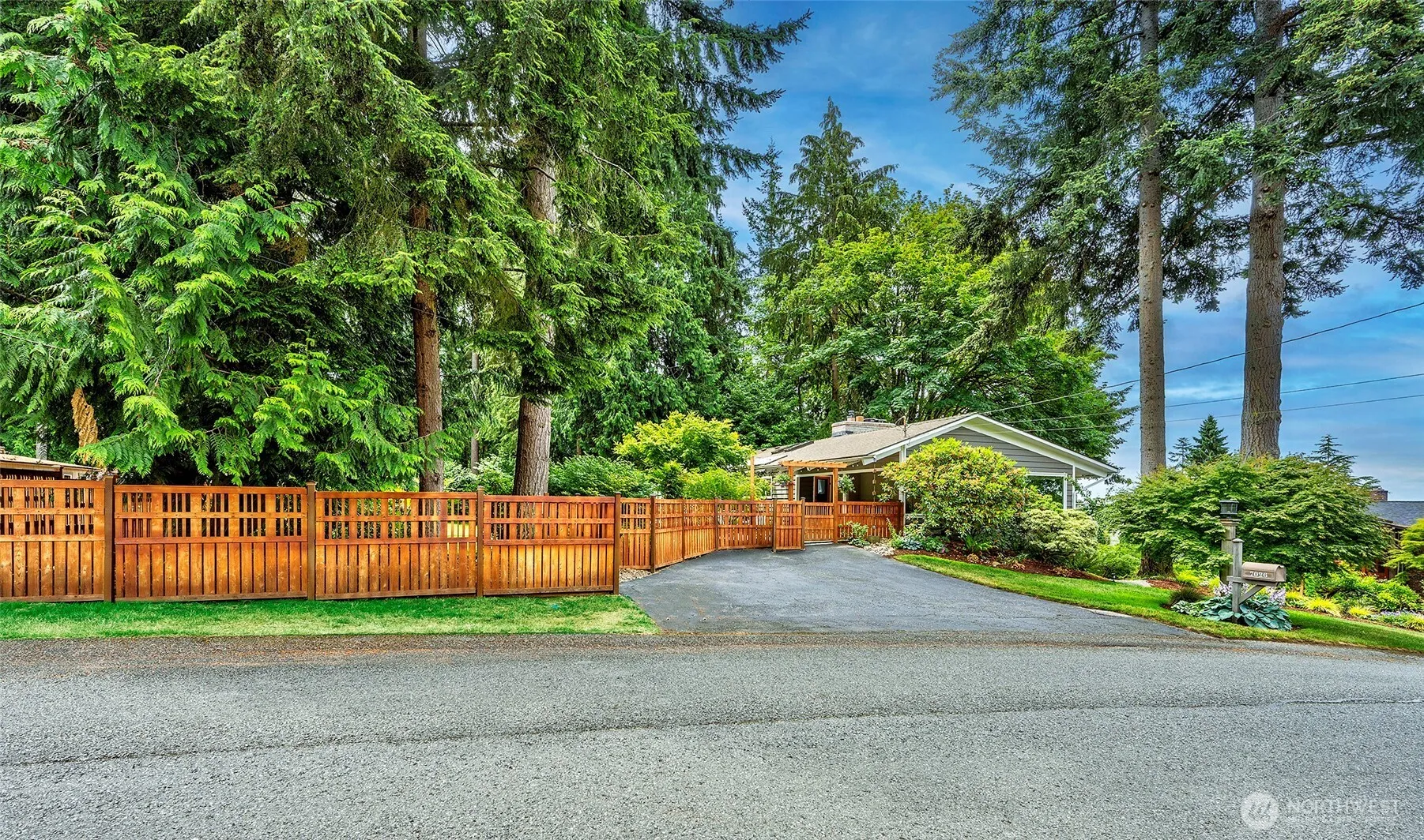 Property photo for 7026 156th Street Sw, Edmonds photo 2