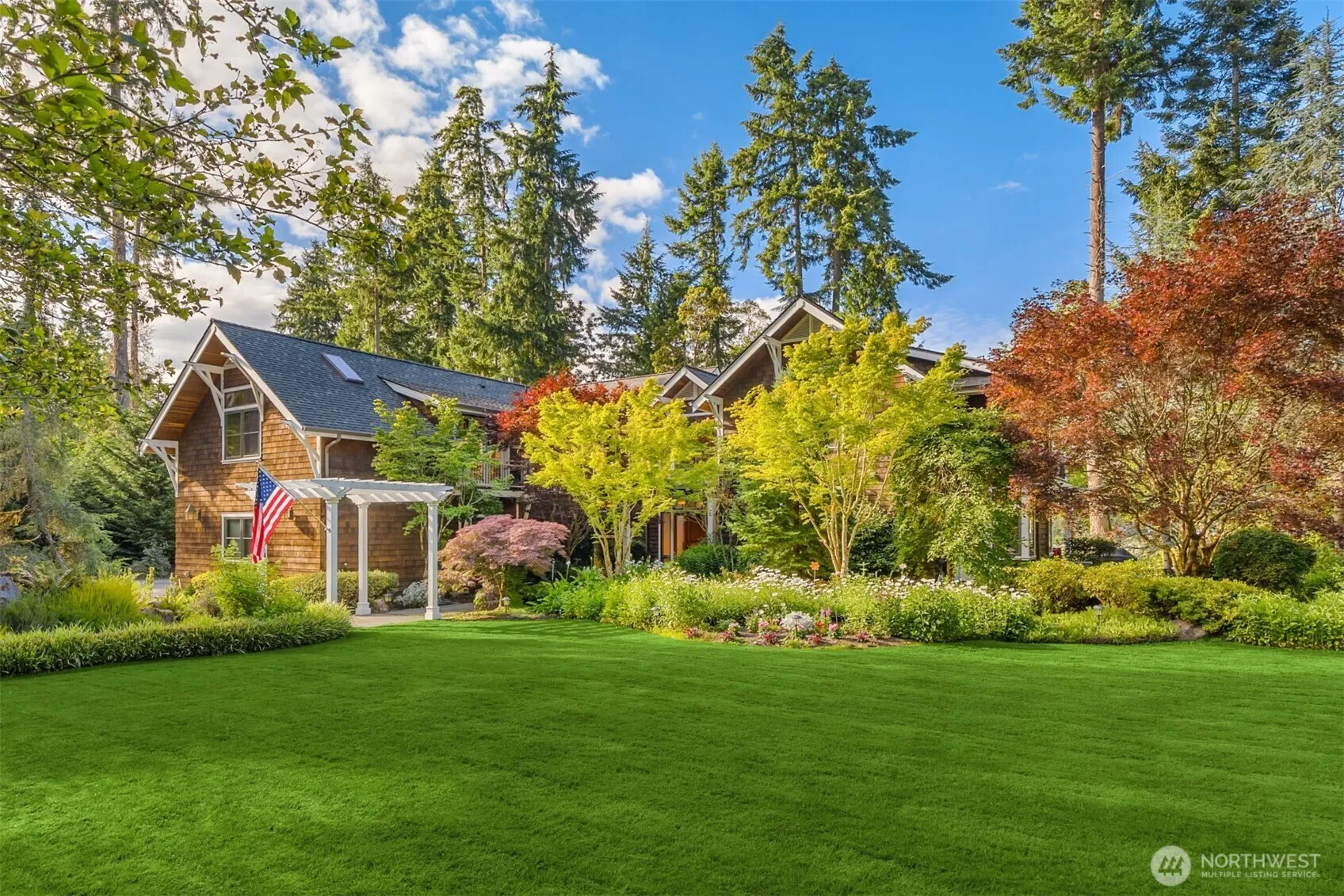Property photo for 10374 Country Club Road, Bainbridge Island photo 2