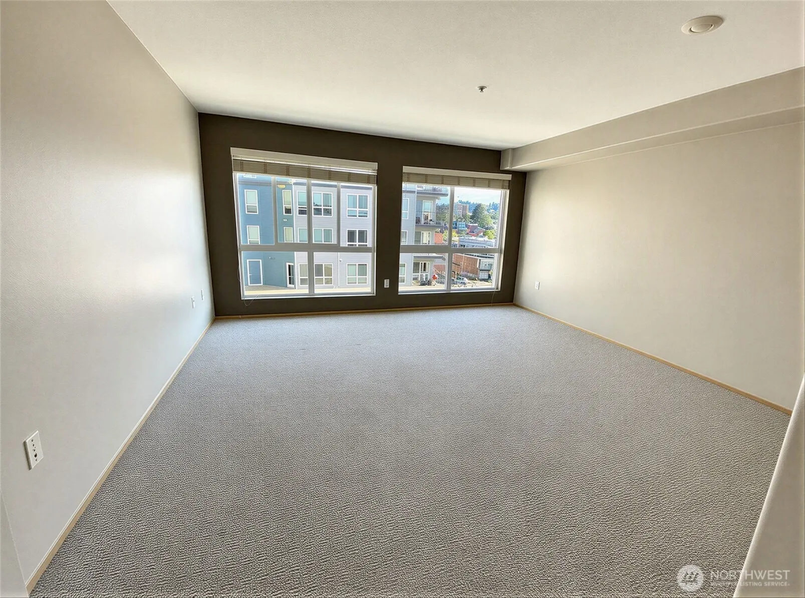 Property photo for 2818 Grand Avenue #b407, Everett photo 3