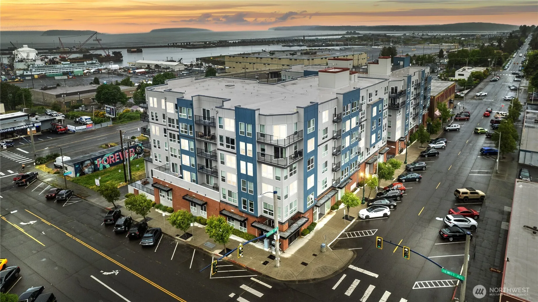 Property photo for 2818 Grand Avenue #b407, Everett