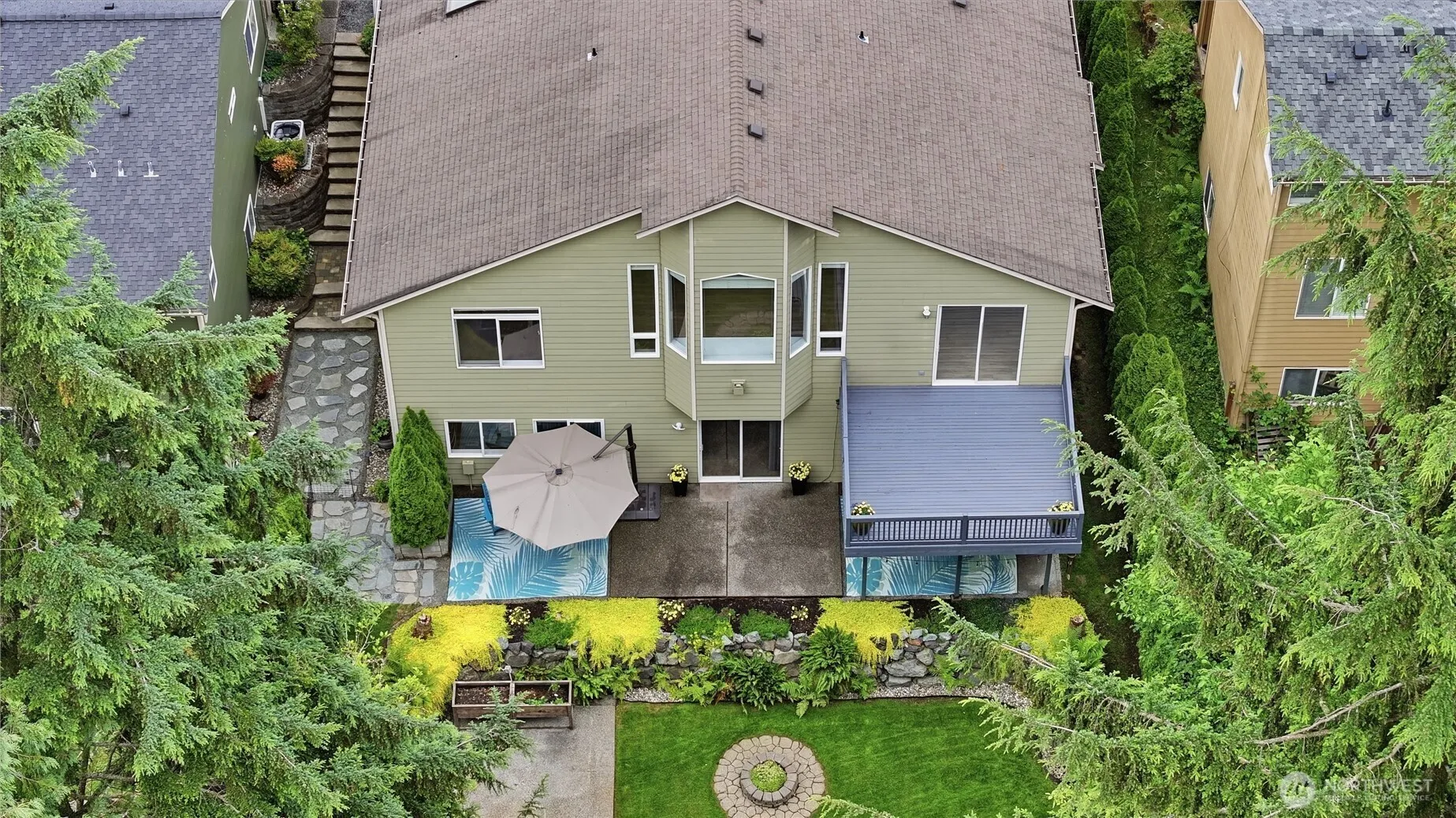 Property photo for 18012 Ambleside Court, Arlington
