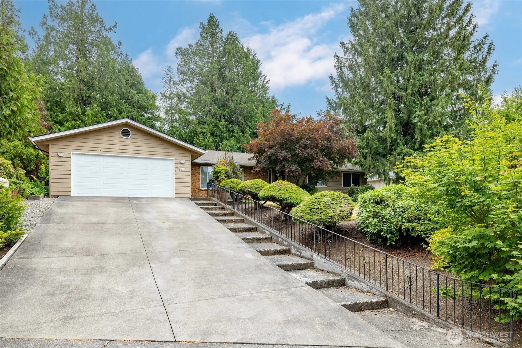 Property photo for 3910 Pueblo Heights, Mount Vernon photo 2