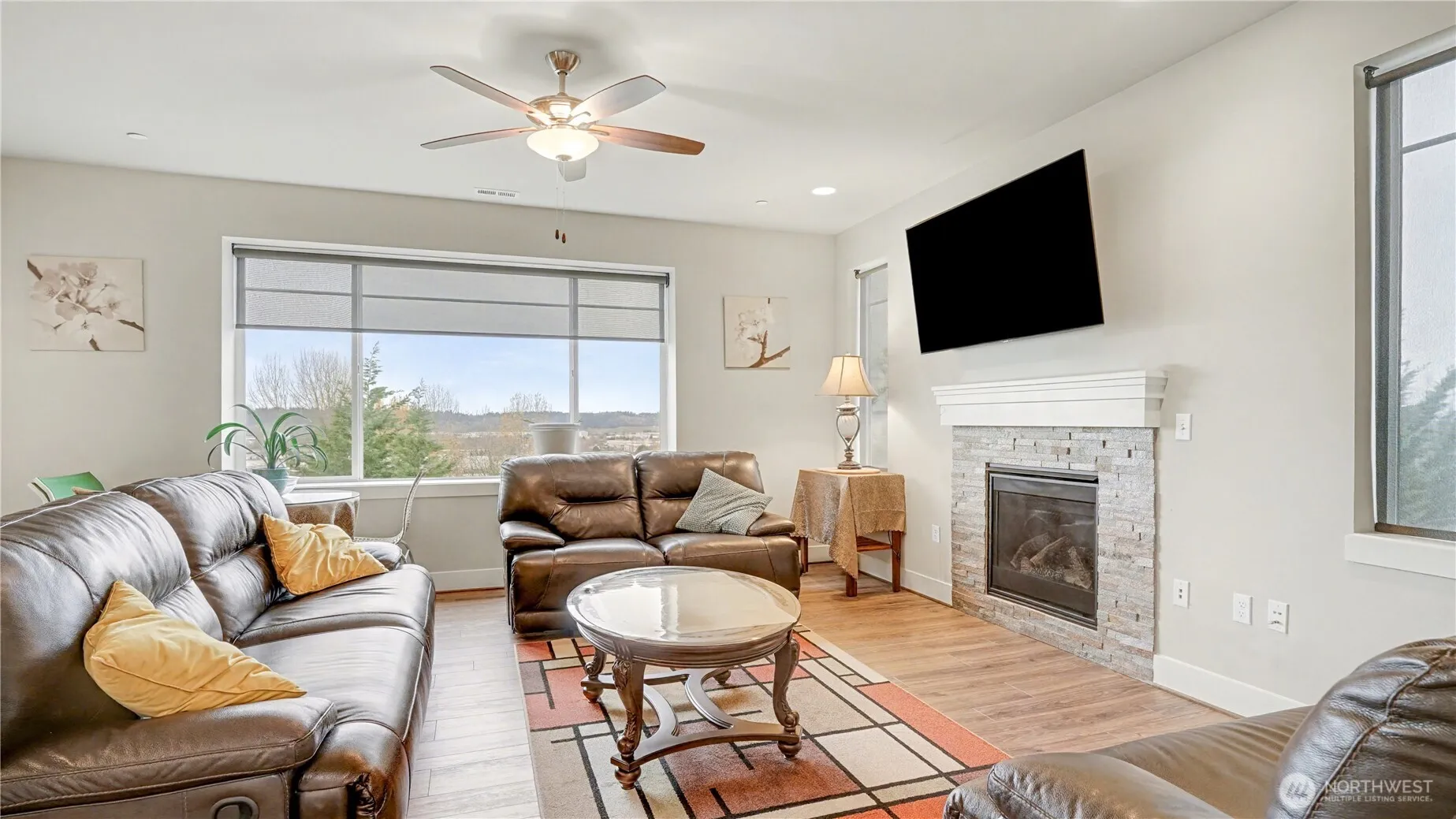 Property photo for 20601 93rd Place S #2, Kent photo 5