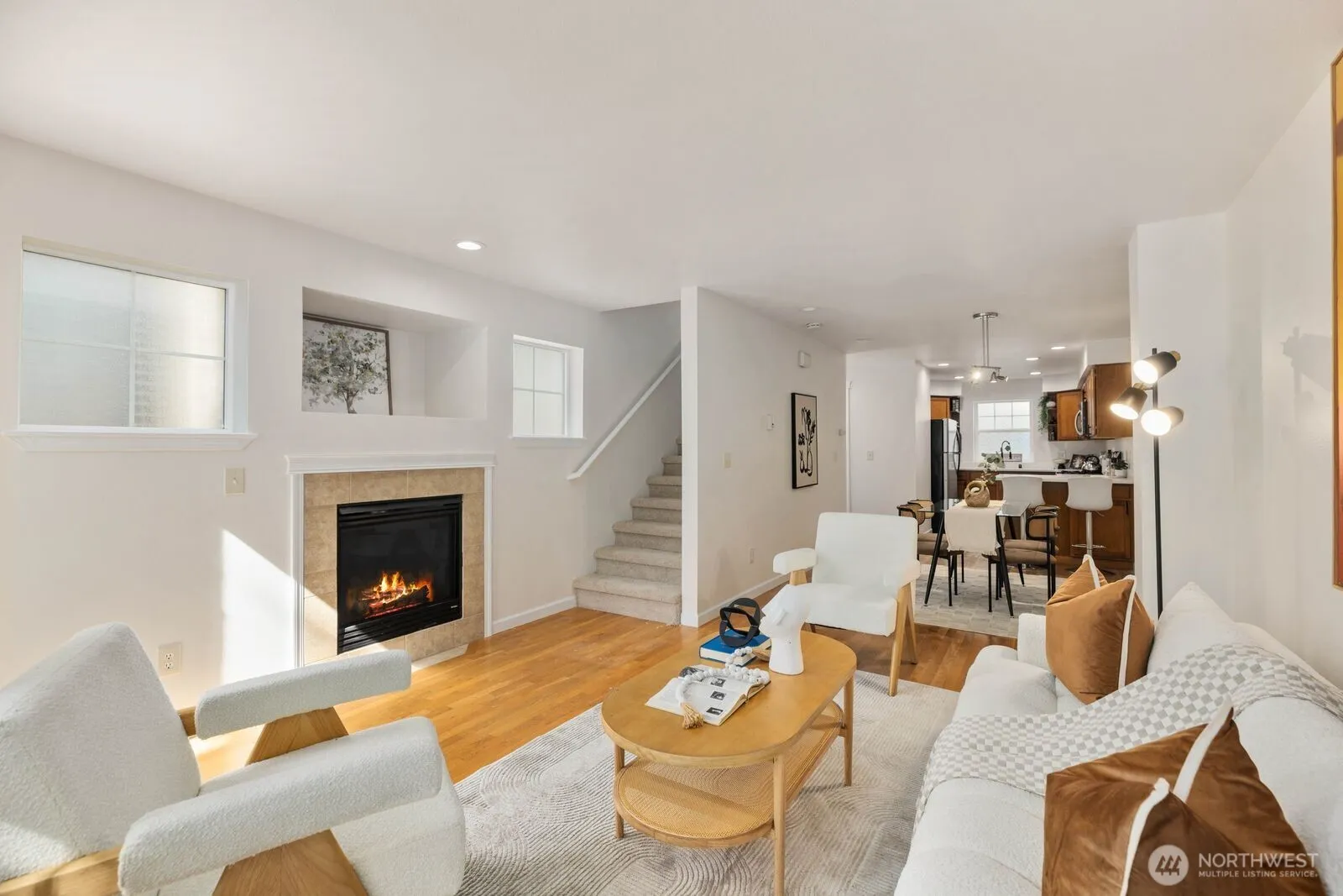 Property photo for 13810 Greenwood Avenue N #d, Seattle photo 3