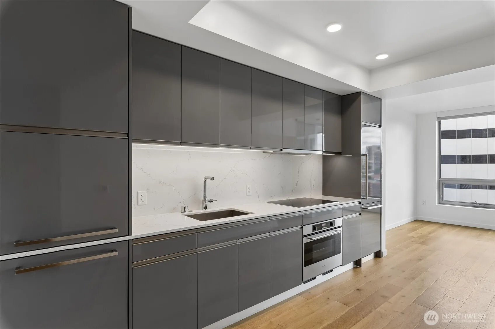 Property photo for 1808 Minor Avenue #2213, Seattle