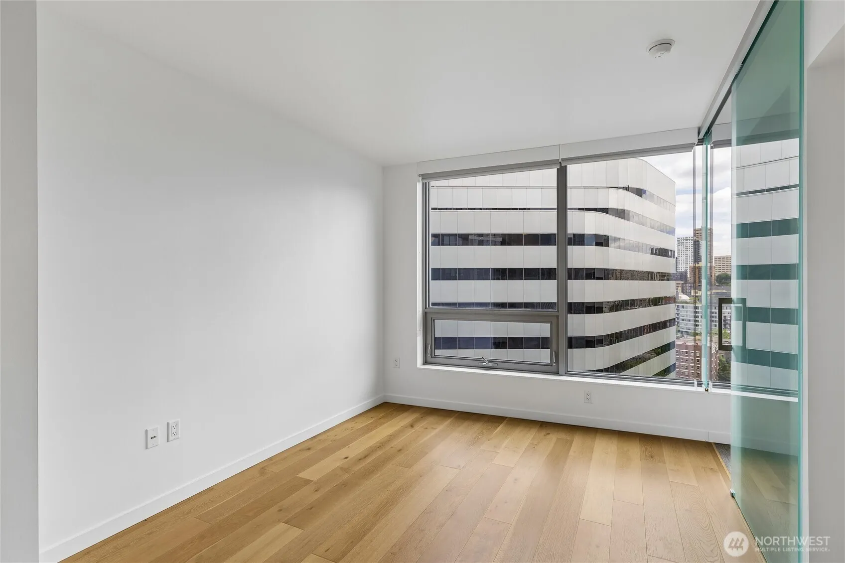 Property photo for 1808 Minor Avenue #2213, Seattle photo 5