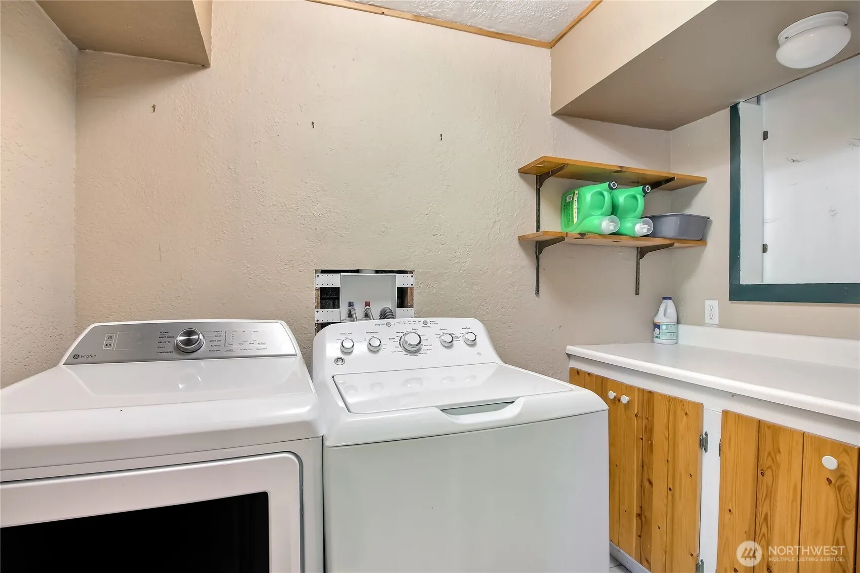 Property photo for 13610 Se 288th Street, Kent photo 4