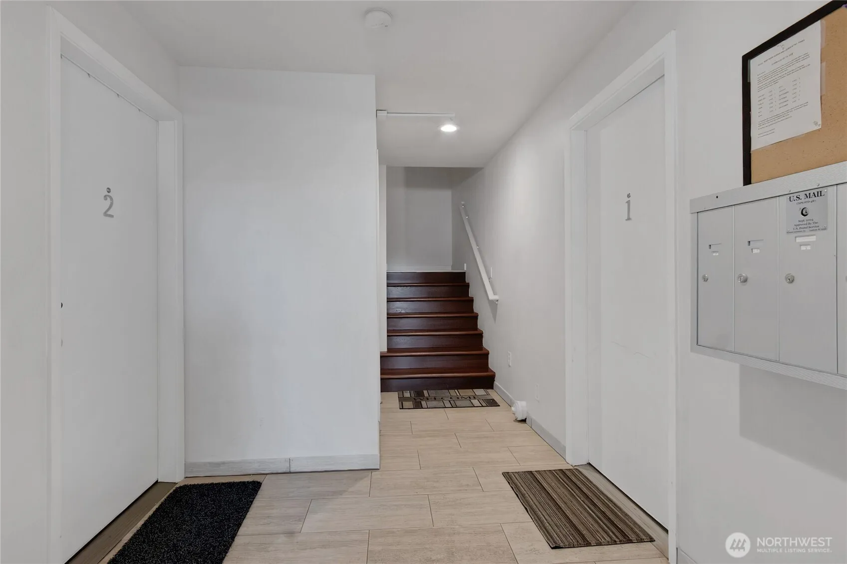 Property photo for 417 23rd Avenue #4, Seattle photo 3
