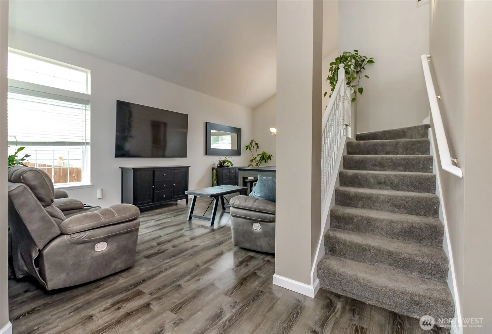 Property photo for 27712 147th Place Se, Kent photo 5