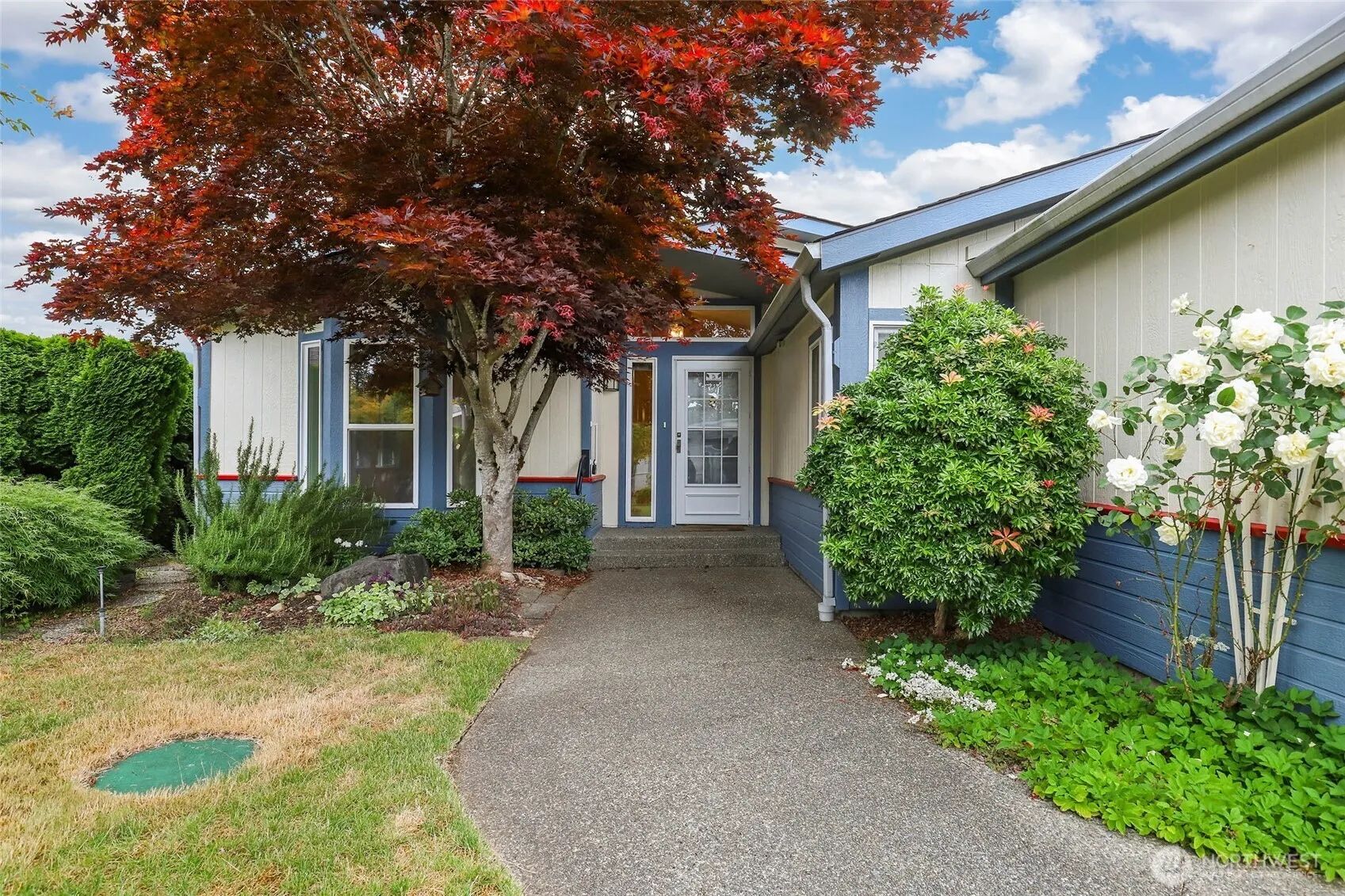 Property photo for 8118 20th Lane Se, Lacey photo 2