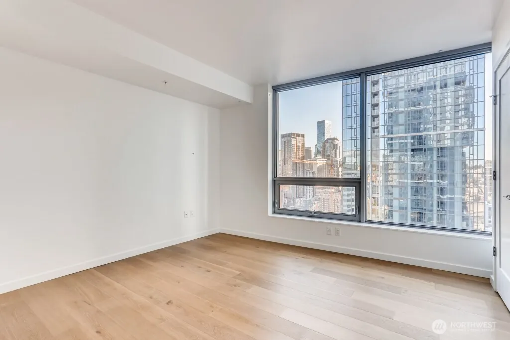 Property photo for 1808 Minor Avenue #2403, Seattle photo 4