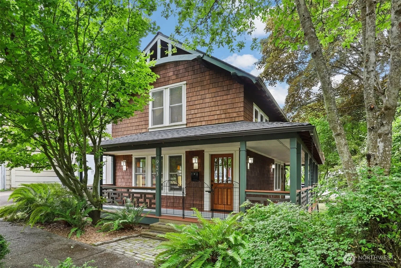 Property photo for 923 Olympia Avenue Ne, Olympia