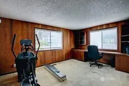 Property photo for 960 Sw Fairhaven Drive, Oak Harbor photo 3