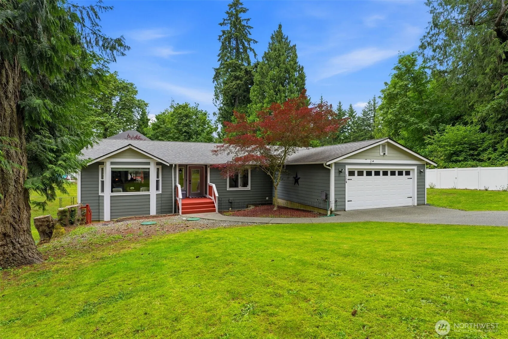 Property photo for 114 Madrona Drive Nw, Gig Harbor photo 3