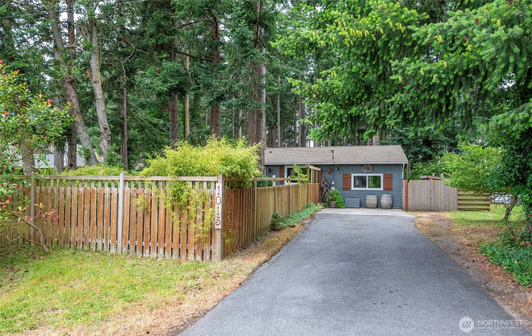 Property photo for 1013 Carl Avenue, Oak Harbor photo 3
