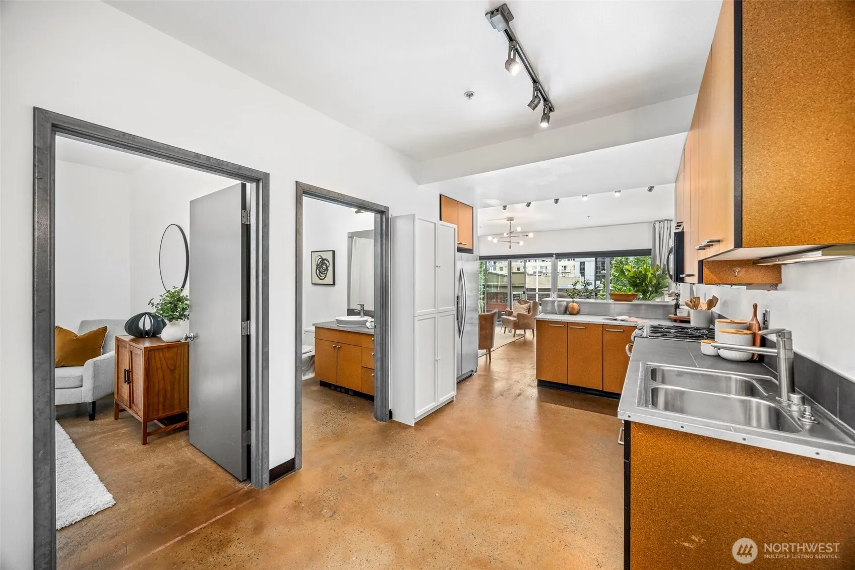 Property photo for 1414 12th Avenue #203, Seattle photo 4