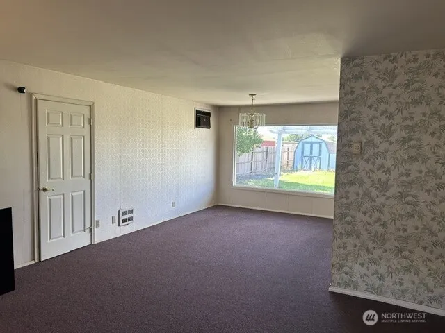 Property photo for 9042 Forrestal Lane #b, Moses Lake photo 3