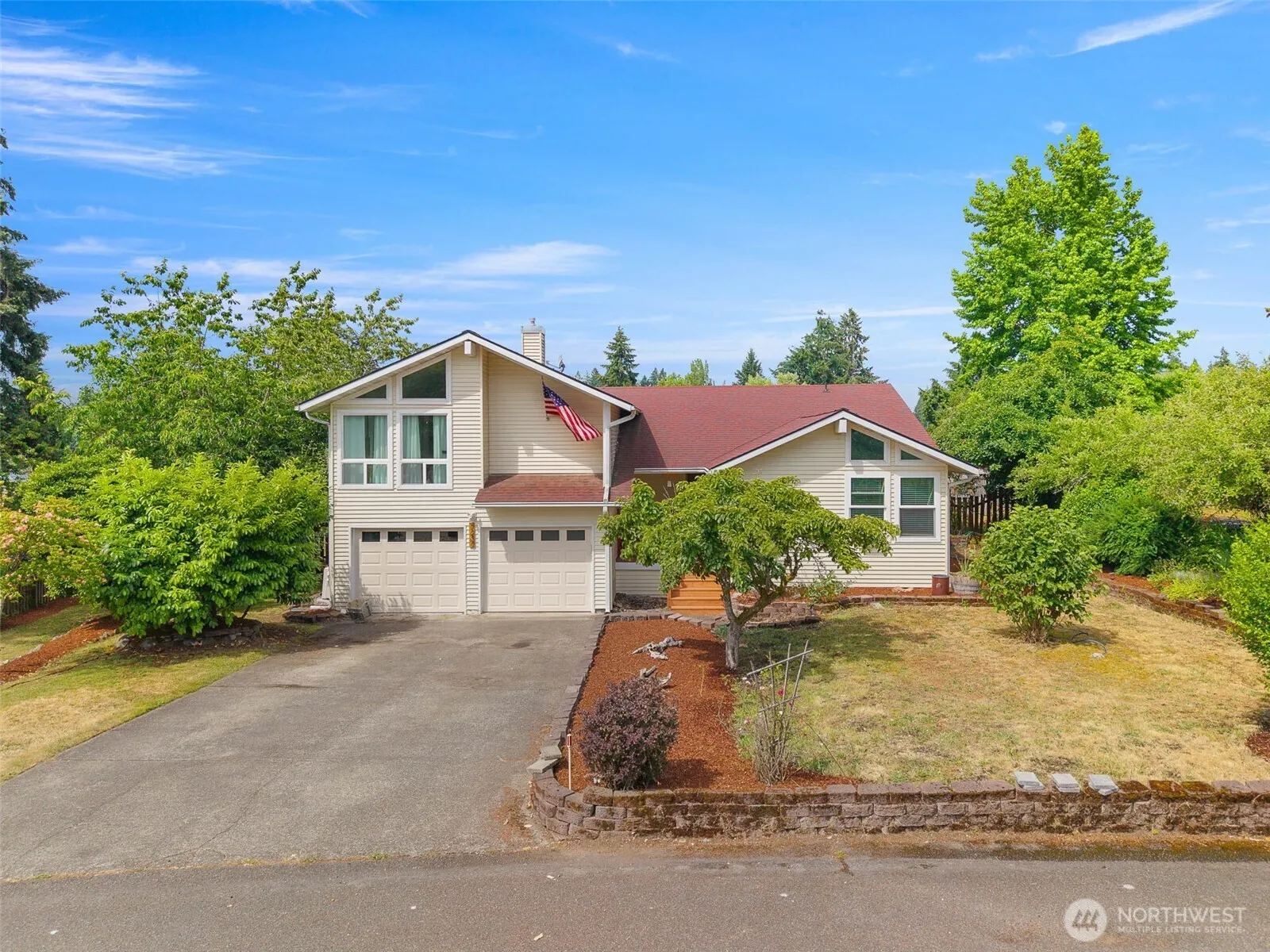 Property photo for 7237 Ridgemont Drive Se, Olympia photo 2