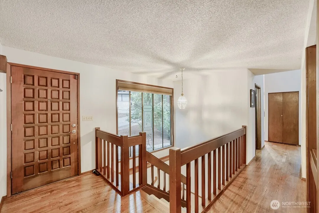 Property photo for 17419 151st Avenue Ne, Woodinville photo 4