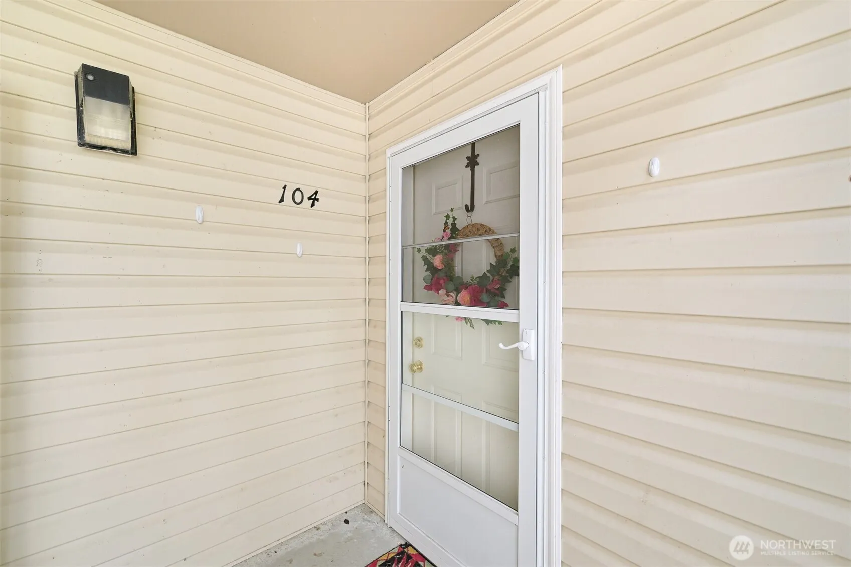 Property photo for 605 W Horton Way ##104, Bellingham photo 4