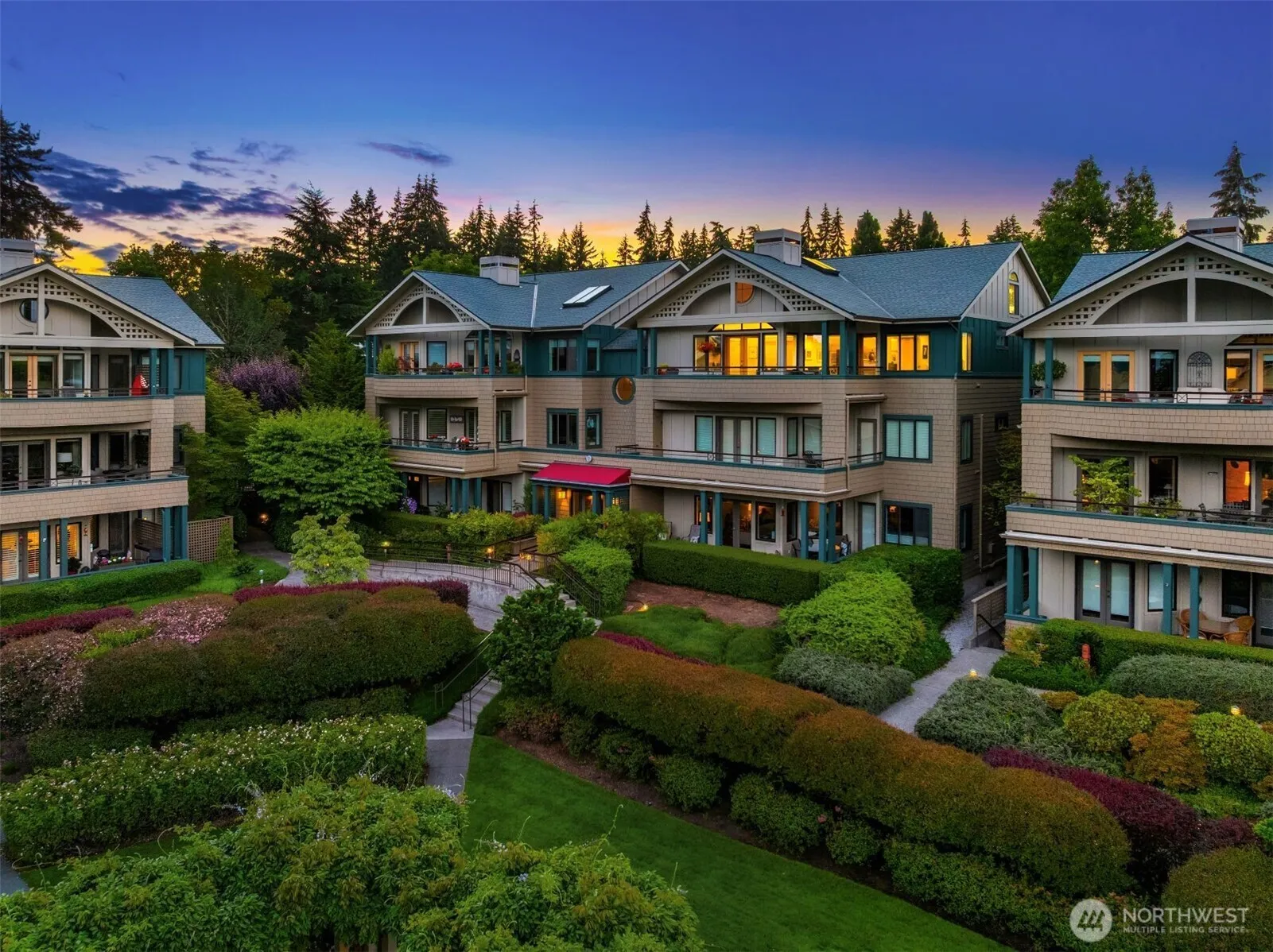 Property photo for 450 Wood Avenue Sw #3b, Bainbridge Island