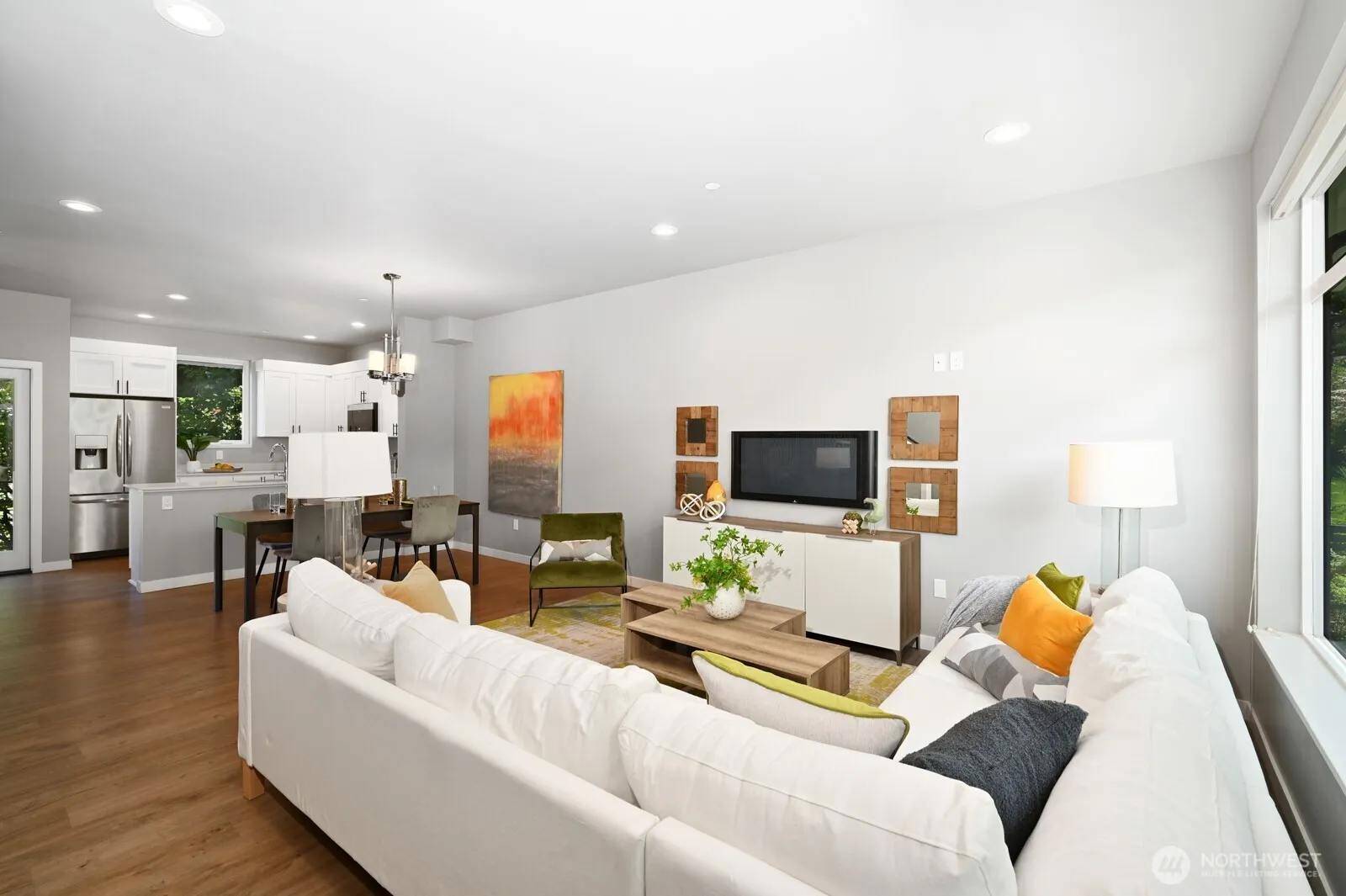 Property photo for 18028 10th Avenue Ne #f, Shoreline photo 4