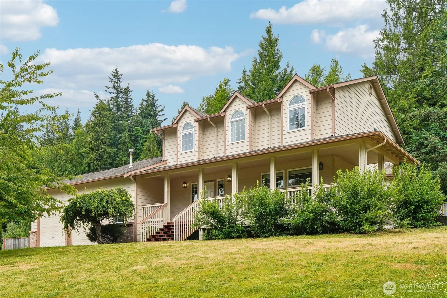 Property photo for 15619 85th Avenue Nw, Stanwood